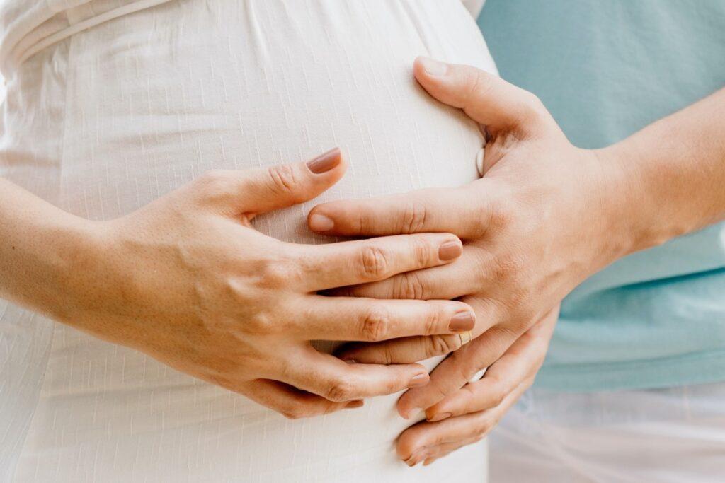 آیا چربی سوزها و قرص‌های کاهش وزن بر جلوگیری از حاملگی تاثیر دارند؟